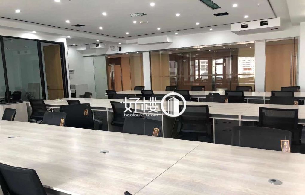 SFC协信中心 轻轨即到 精装带全套家具端头户型 写字楼|办公室出租|租赁/租金/图片