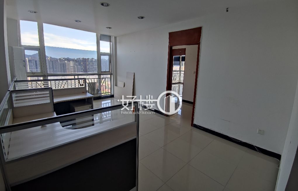 石桥铺一城精英  精装修带家具 业主直租 低物业费写字楼|办公室出租|租赁/租金/图片