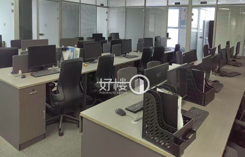 南坪商圈 万达广场户型方正 265平 售价便宜写字楼|办公室出租|租赁/租金/图片