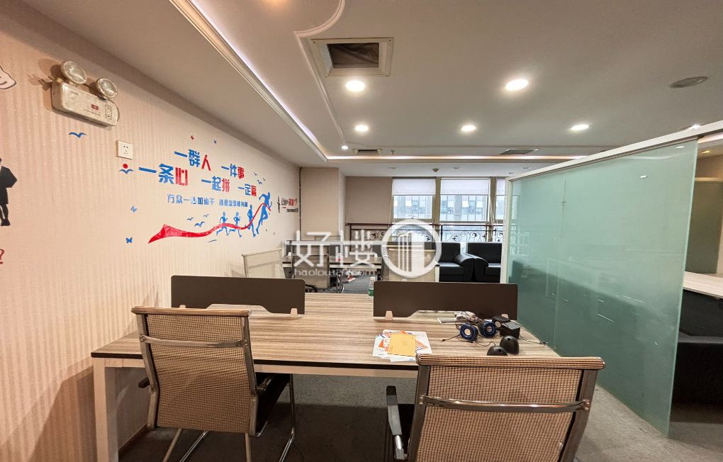 户型方正  轻轨出口  南坪万达广场2栋 交通方便m²写字楼|办公室出租|租赁/租金/图片