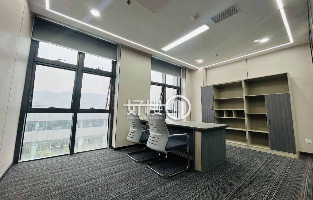 渝北万邦国际中心 精装办公室出租 随时看房写字楼|办公室出租|租赁/租金/图片