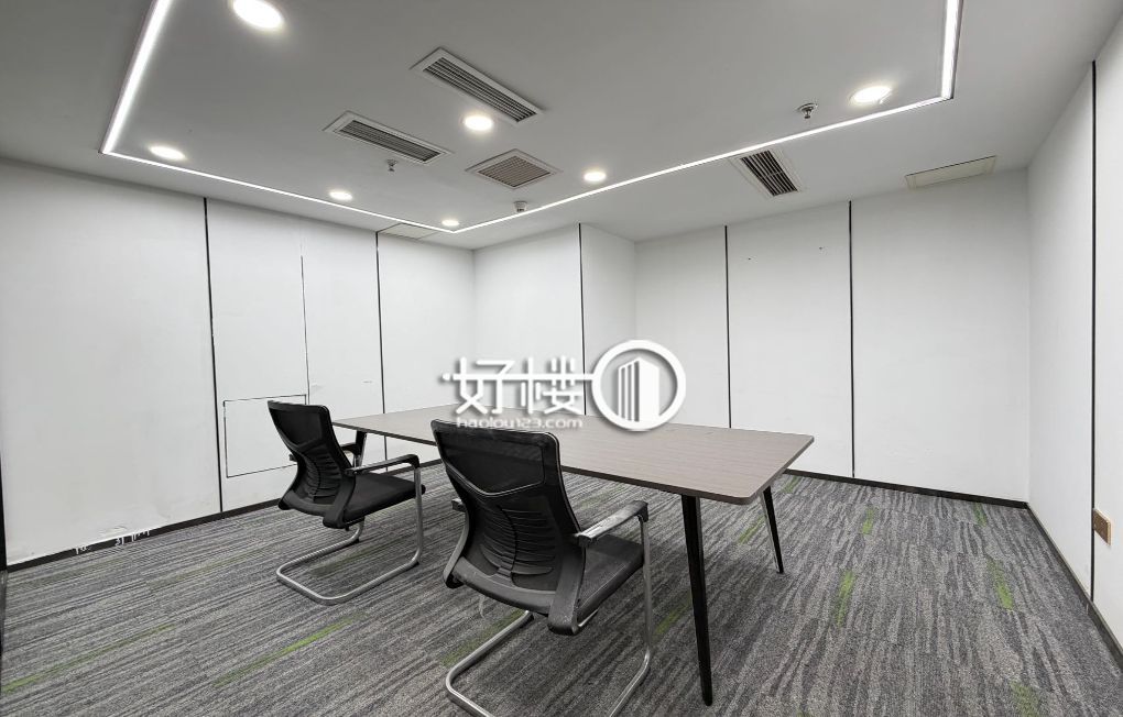 解放碑轻轨即到 世贸中心精装房带家具 写字楼|办公室出租|租赁/租金/图片