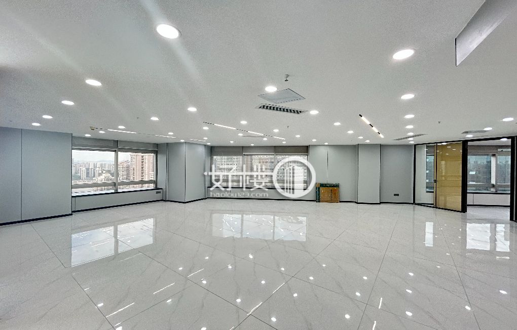 解放碑CBD步行街 世贸中心精装办公室出租 地铁口m²写字楼|办公室出租|租赁/租金/图片