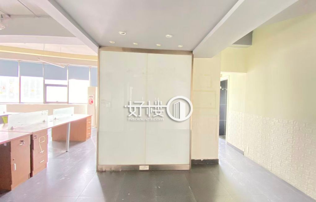 江北区商圈位置世纪英皇办公楼出租 交通方便写字楼|办公室出租|租赁/租金/图片