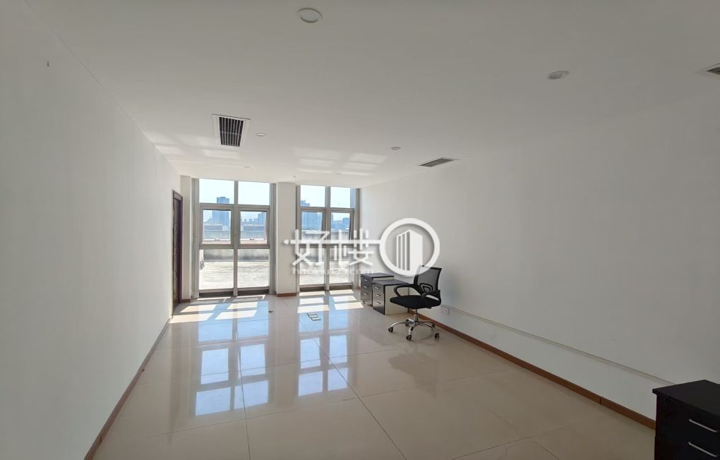 两江星界电梯口房源 精装修 价格便宜 可给免租期写字楼|办公室出租|租赁/租金/图片