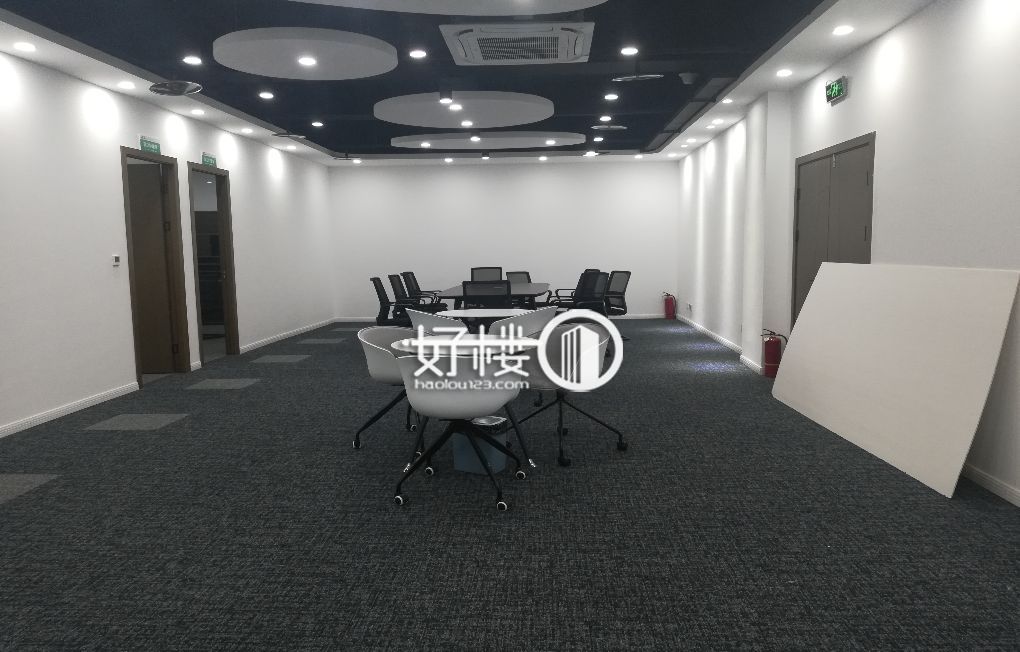 体育公园轻轨站旁两江春城写字楼精装带家具m²写字楼|办公室出租|租赁/租金/图片