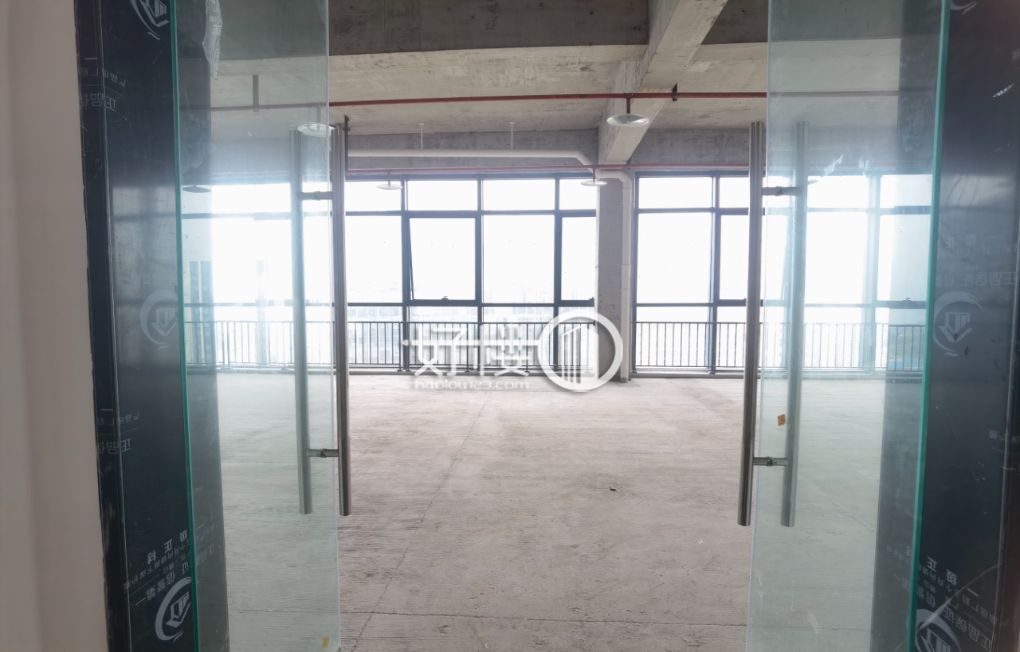 中交重庆总部基地4号楼写字楼|办公室出售|租赁/租金/图片