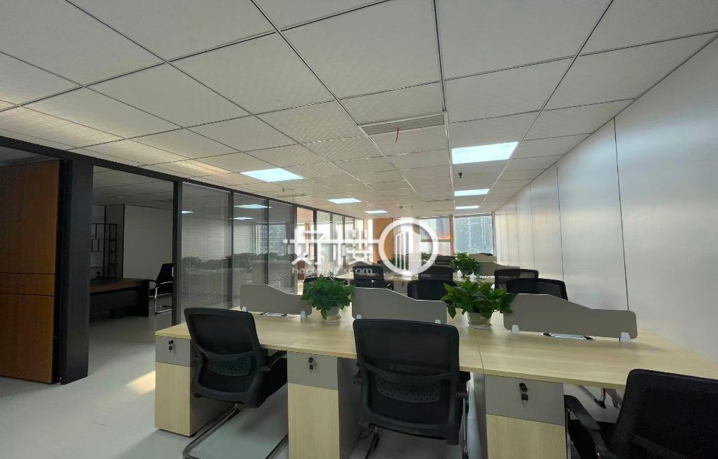 观音桥商圈中信大厦精装办公室出租m²写字楼|办公室出租|租赁/租金/图片