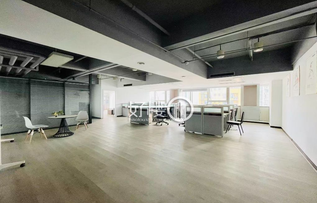 观音桥 中信大厦  精装带家具 低价出租m²写字楼|办公室出租|租赁/租金/图片