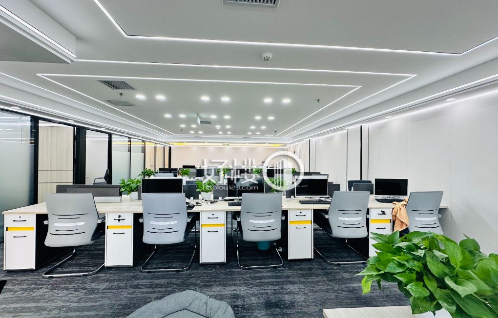 观音桥商圈中信大厦电梯口精装办公室出租-观音桥办公室出租,办公室租赁信息