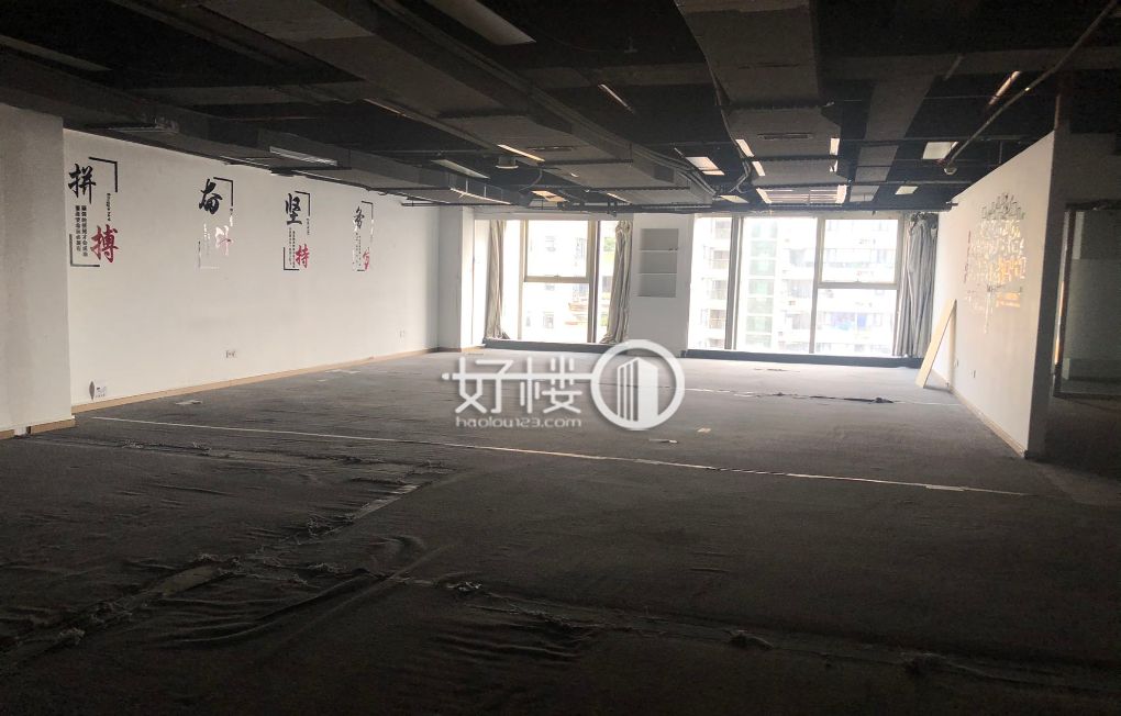 观音桥地铁口 中信大厦业主直租 采光好户型方正m²写字楼|办公室出租|租赁/租金/图片