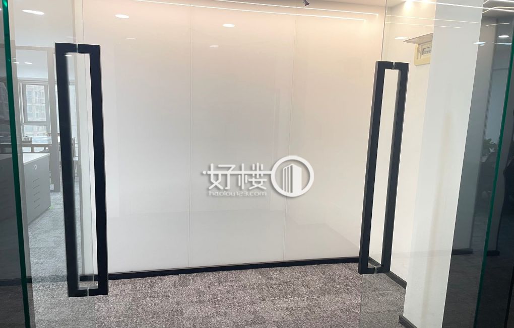 渝北新牌坊 都会首站精装修带家具出租写字楼|办公室出租|租赁/租金/图片