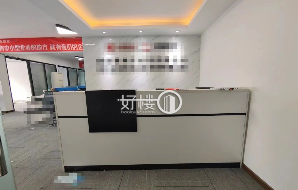 中渝都会首站  装修房 地铁口 交通方便写字楼|办公室出租|租赁/租金/图片