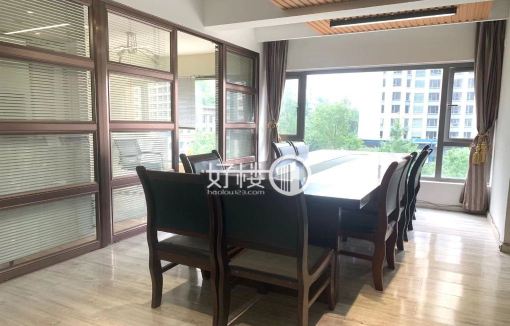 新牌坊首站小面积92平出租 精装带家具 m²写字楼|办公室出租|租赁/租金/图片