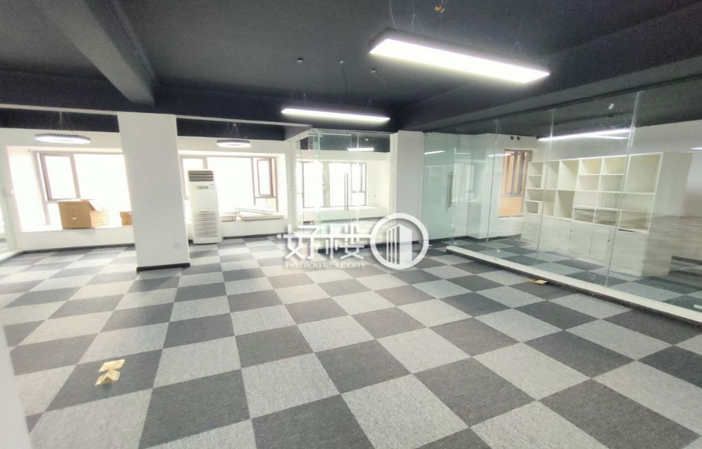 臻房源新牌坊中渝都会首站 精装带全套家具出租-新牌坊办公室出租,办公室租赁信息