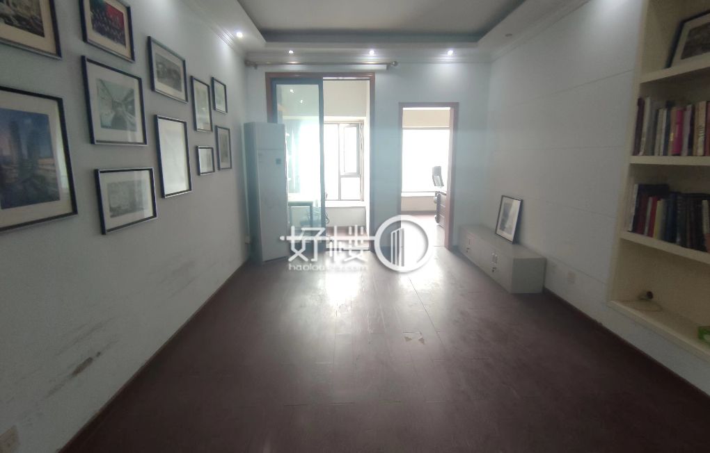新牌坊核心商圈中渝都会首站 装修小户型办公室出租m²写字楼|办公室出租|租赁/租金/图片