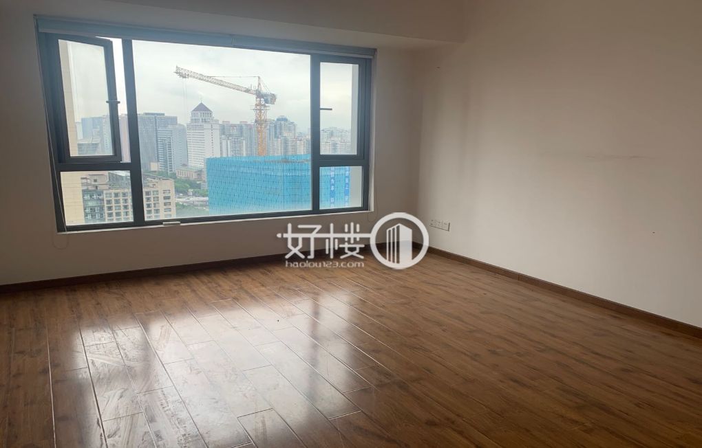 嘉州路轻轨站！中渝都会首站精装带家具！小户型写字楼|办公室出租|租赁/租金/图片