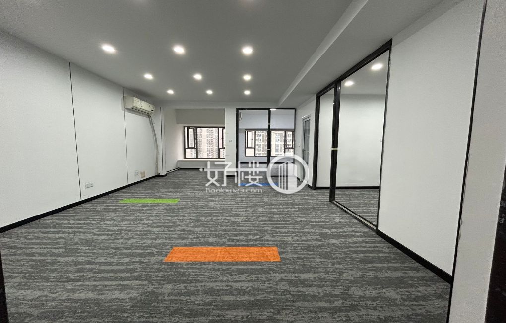 中渝都会首站交通方便户型方正好停车m²写字楼|办公室出租|租赁/租金/图片