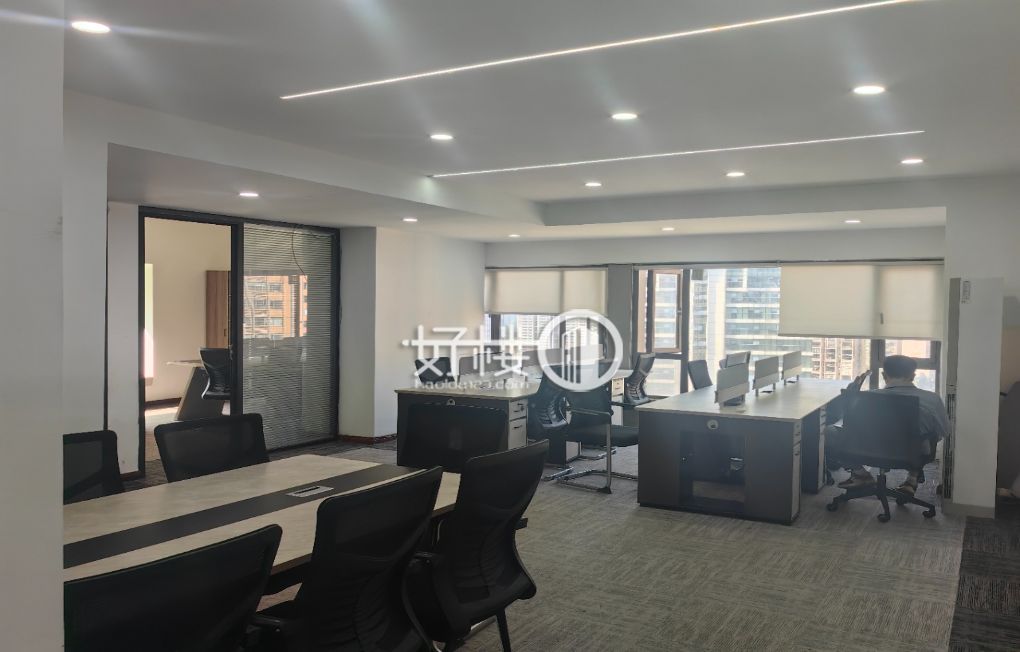 中渝都会首站精装带家具 户型方正 采光通透 出租写字楼|办公室出租|租赁/租金/图片