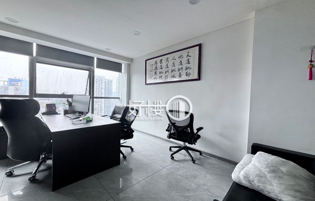 杨家坪 大面积出租 中迪广场 房东直接m²写字楼|办公室出租|租赁/租金/图片