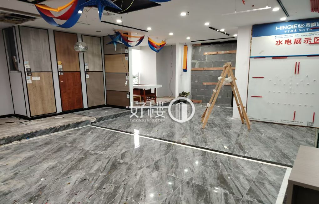杨家坪 中迪广场 精装修带家具 拎包入住m²写字楼|办公室出租|租赁/租金/图片