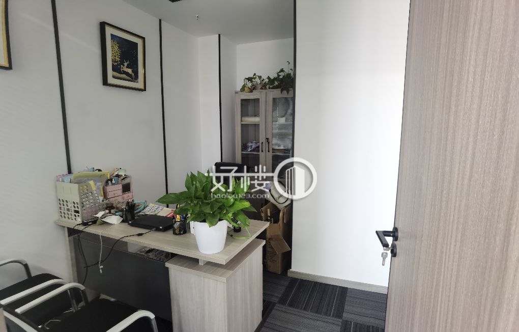 杨家坪 轻轨站直达 中迪广场 精装办公室 拎包入住m²写字楼|办公室出租|租赁/租金/图片