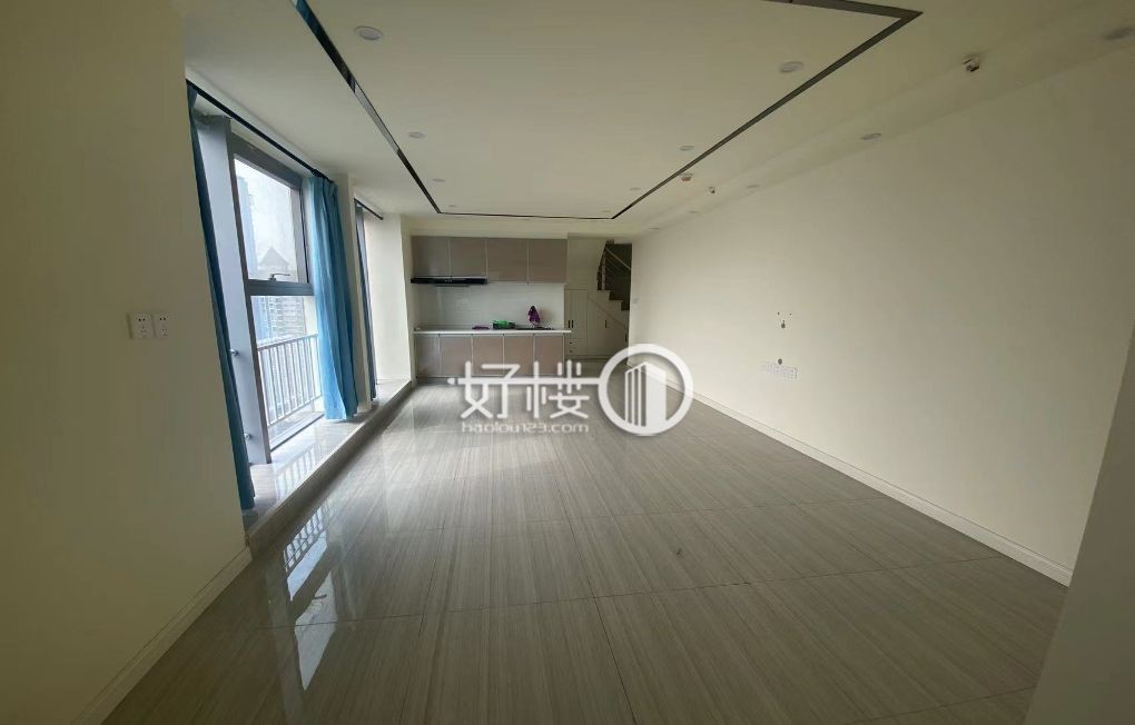 轨道直达九龙坡区杨家坪55平精装可配家具出租户型好m²写字楼|办公室出租|租赁/租金/图片