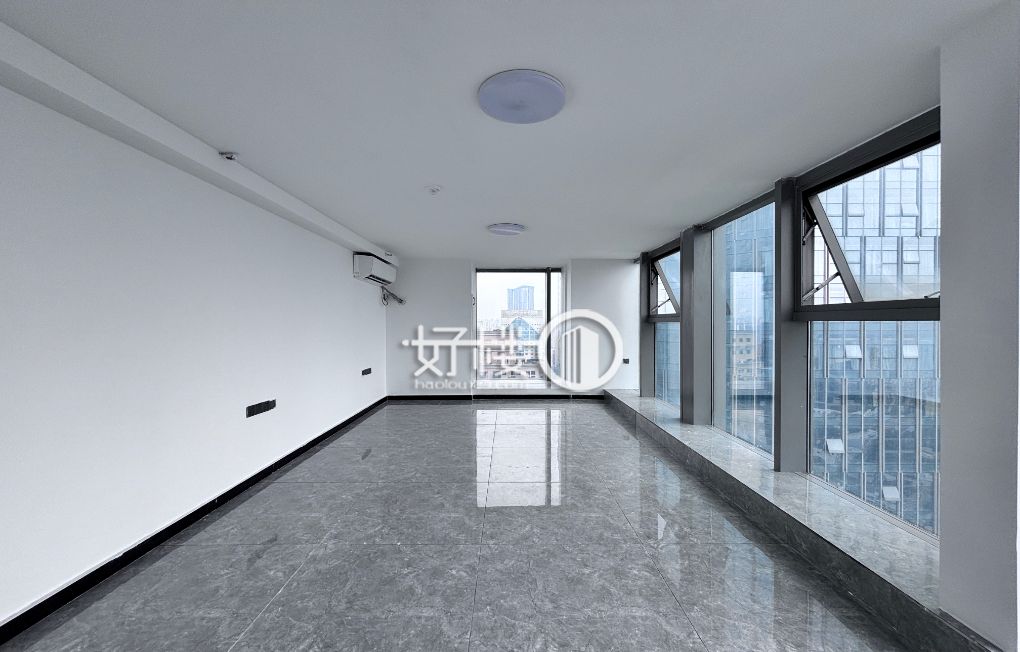 杨家坪中迪广场  精装跃层端头户 业主直租写字楼|办公室出租|租赁/租金/图片