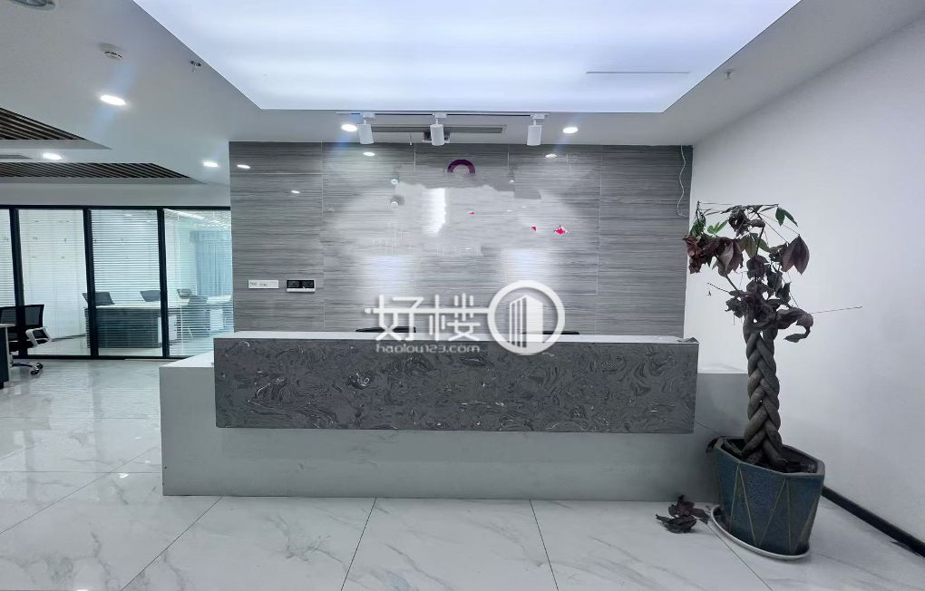 杨家坪双轻轨丨精装修带家具 拎包入住 视野开阔m²写字楼|办公室出租|租赁/租金/图片