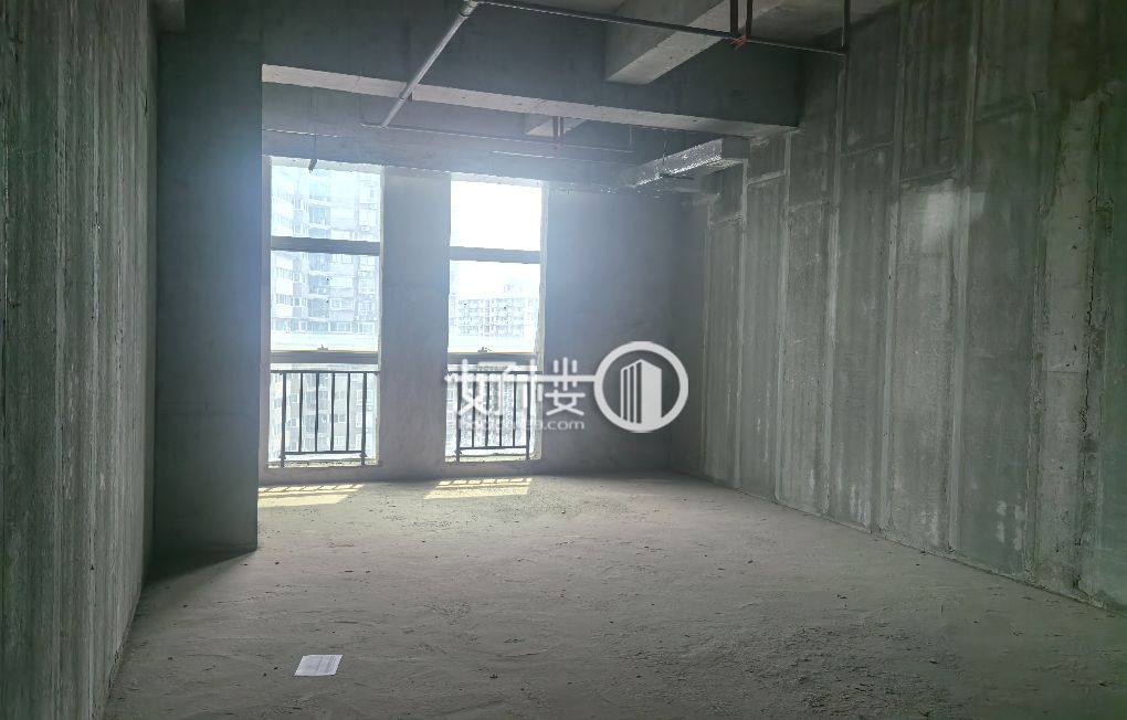 杨家坪甲级写字楼丨打骨折出售丨单价八千一手税写字楼|办公室出租|租赁/租金/图片