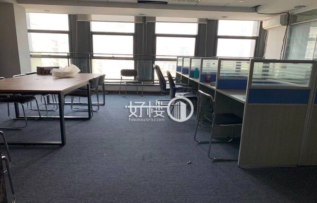 红旗河沟 伊美金域精装带家私 户型方正 随时看房写字楼|办公室出租|租赁/租金/图片