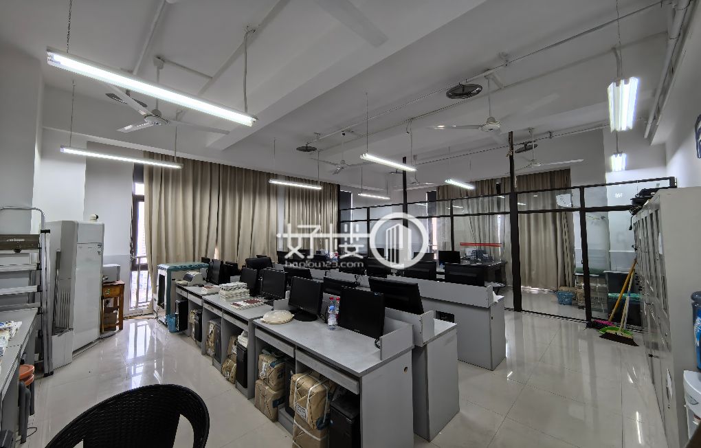 杨家坪 保利时代广场 纯写字楼 精装办公室 随时看写字楼|办公室出租|租赁/租金/图片