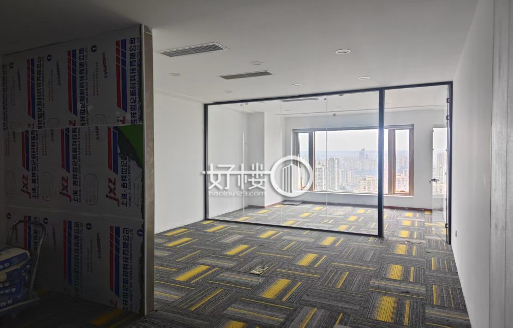 凯宾斯基 高区 带 一个独立办公室  写字楼|办公室出租|租赁/租金/图片