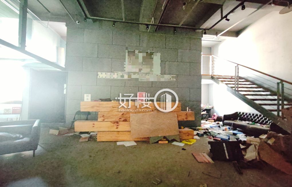 业主诚心出售 爱琴海买一层送一层 商圈物业写字楼|办公室出租|租赁/租金/图片