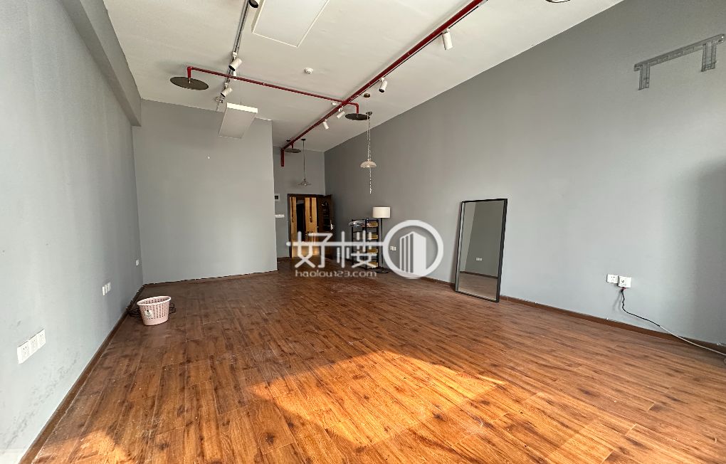 渝北商圈爱琴海广场 交通便利写字楼|办公室出租|租赁/租金/图片