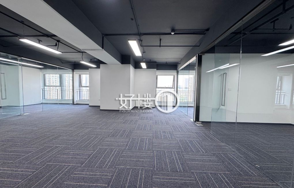 凤鸣山环线出口即到 ，华宇城精装修办公出租m²写字楼|办公室出租|租赁/租金/图片