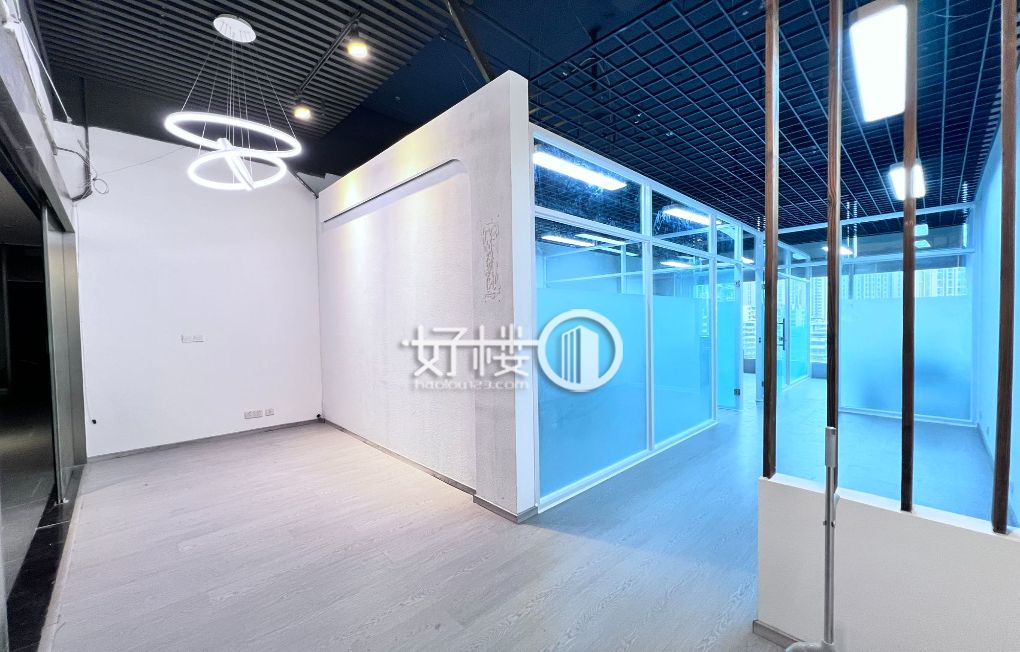 谢家湾轻轨站直达 华润电梯口 精装带家具 拎包入住写字楼|办公室出租|租赁/租金/图片