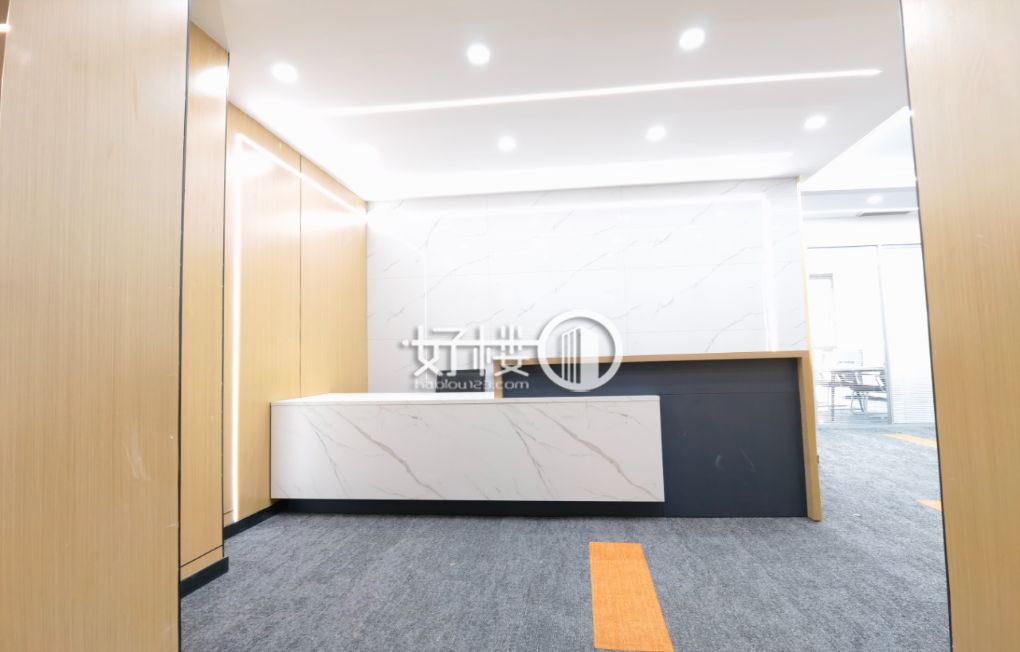 南坪商圈出租协信城4加1格局 精装带家具办公m²写字楼|办公室出租|租赁/租金/图片