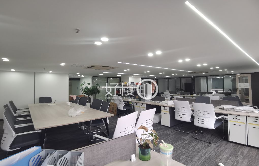 大坪嘉华鑫城办公室出租可配全套家具空调自控m²写字楼|办公室出租|租赁/租金/图片