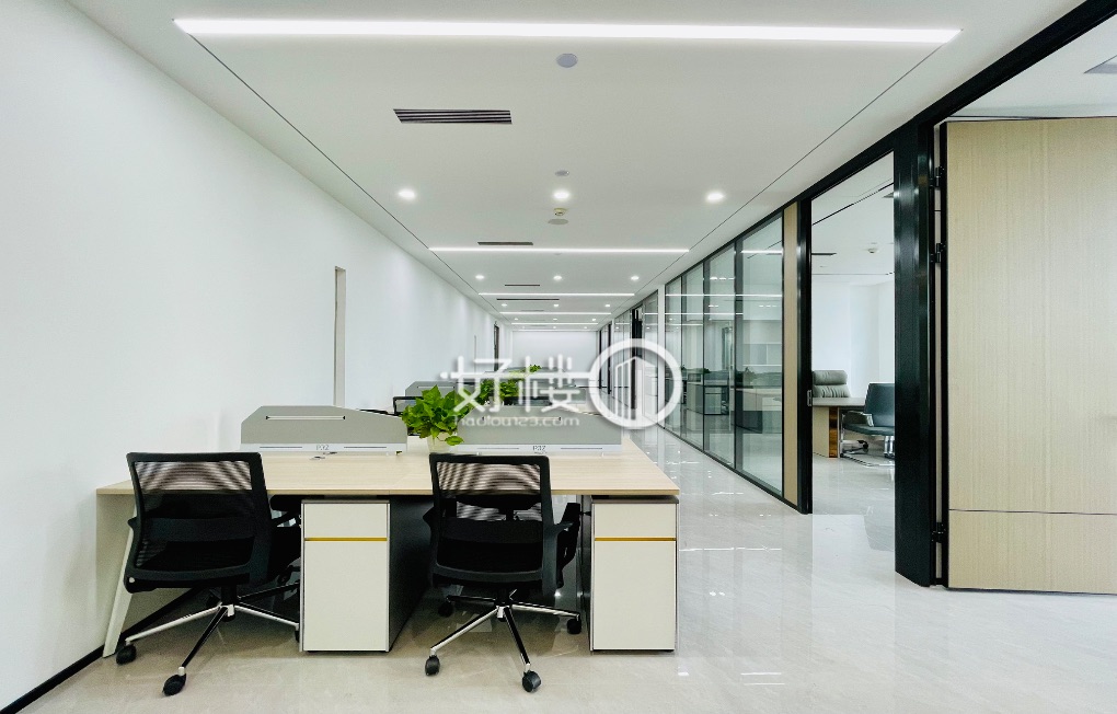 嘉州协信办公室出租 户型方正 家具齐全 拎包入住写字楼|办公室出租|租赁/租金/图片