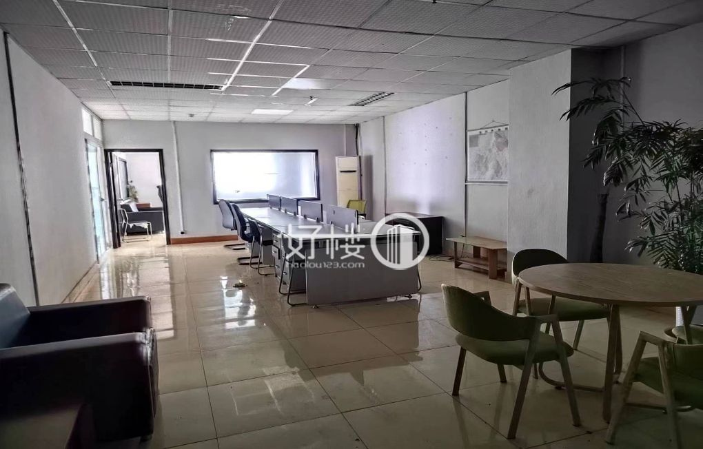 大坪石油路地铁出口四环大厦精装办公室对外出租m²写字楼|办公室出租|租赁/租金/图片