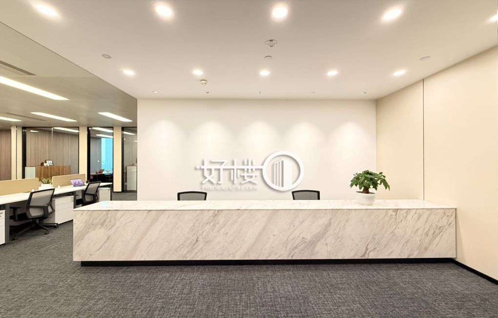 江北嘴5A国金中心CBD 全新精装带家具 拎包入驻m²写字楼|办公室出租|租赁/租金/图片