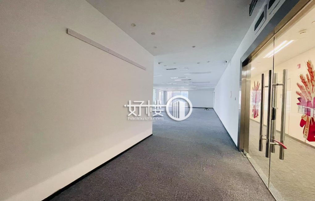 国金中心T2栋写字楼|办公室出租|租赁/租金/图片