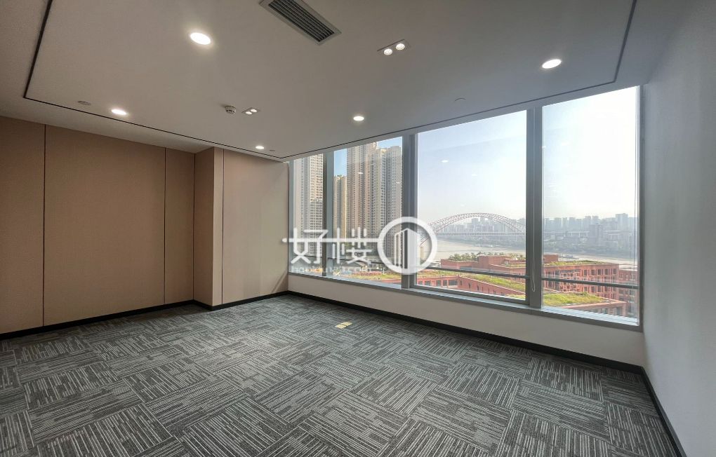 国金中心 端头户型 一线江景 双轻轨直达写字楼|办公室出租|租赁/租金/图片