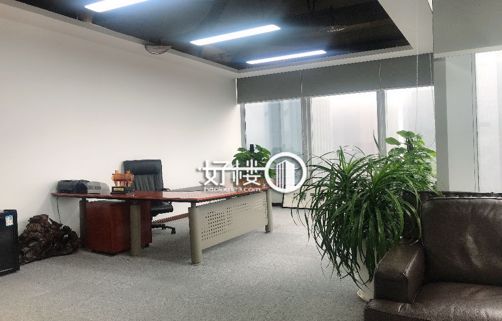 国金中心T2栋写字楼|办公室出售|租赁/租金/图片