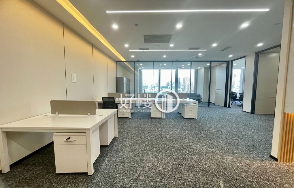江北嘴 140平国金中心 看江小户型 拎包入住m²写字楼|办公室出租|租赁/租金/图片