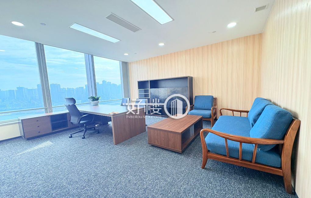 江北嘴国金中心296平米一线江景 现房可拎包入住写字楼|办公室出租|租赁/租金/图片