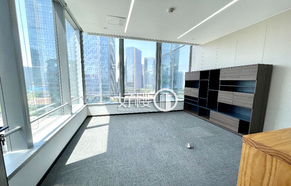 国金中心 业主直租 184平 4隔间 拎包入住m²写字楼|办公室出租|租赁/租金/图片