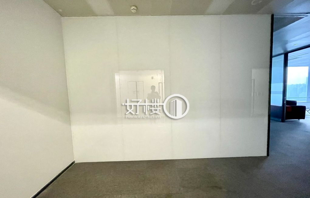 国金中心T3栋写字楼|办公室出租|租赁/租金/图片