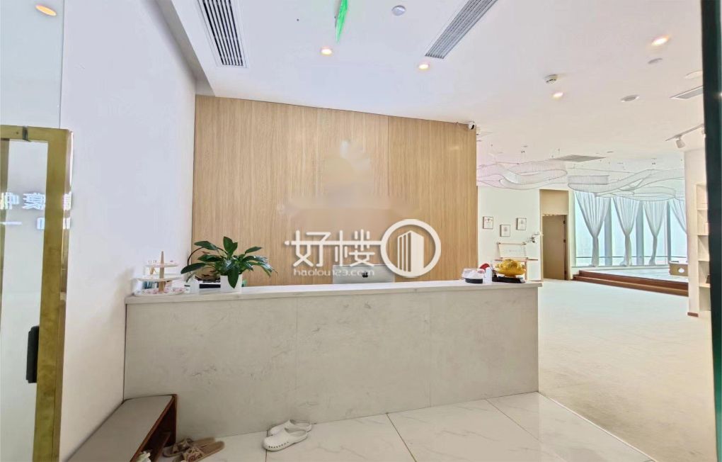 江北嘴精装写字楼办公室丨可看江丨户型方正丨随时可看写字楼|办公室出租|租赁/租金/图片